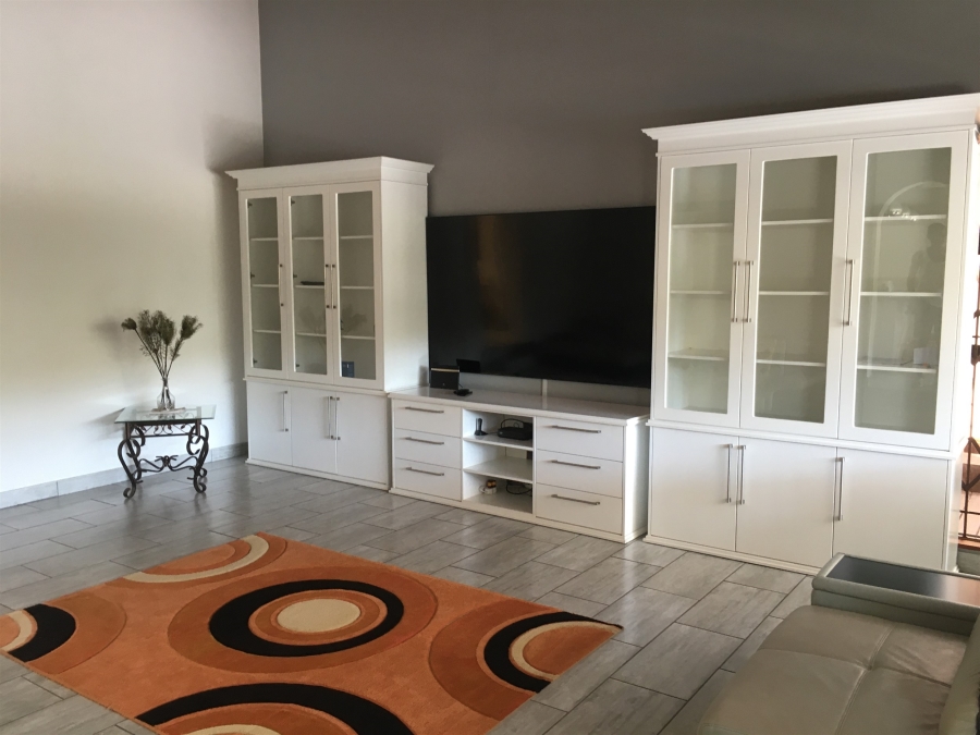 3 Bedroom Property for Sale in Beacon Bay North Eastern Cape